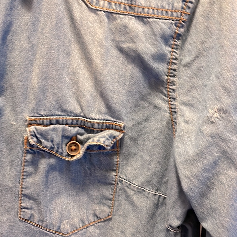 Denim button down Large - Picture 3 of 3
